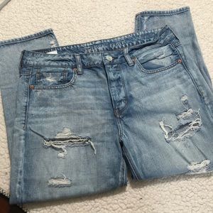 Mid rise tomgirl denim